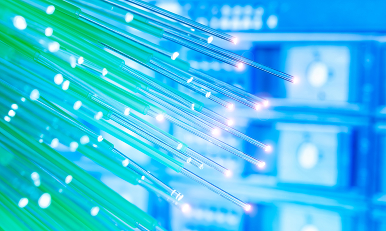 Optical fiber communications (Plastic fiber)