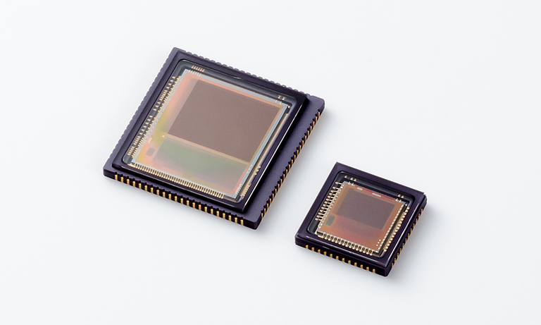 CMOS area image sensor
