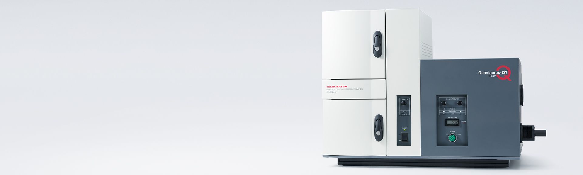 Luminescence efficiency measurement system